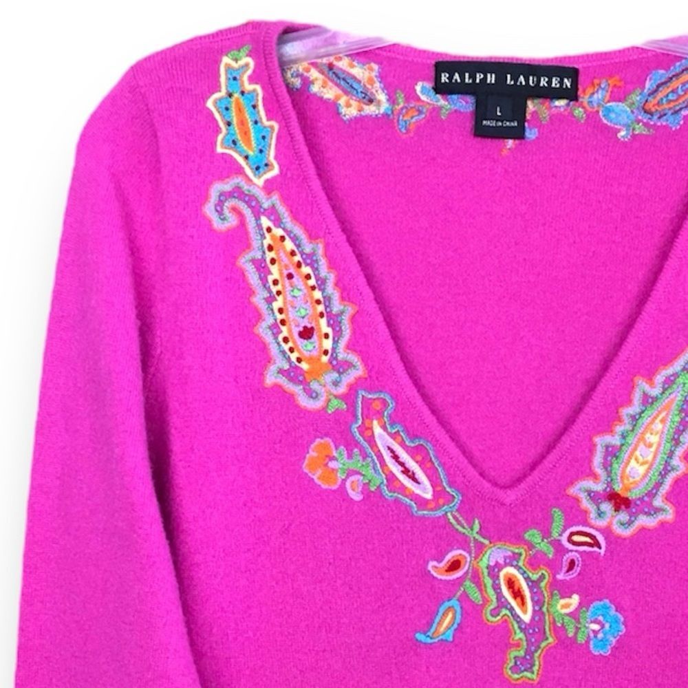 Ralph Lauren Black Lable 100% Cashmere V Neck Paisley Embroidered Sweater Pink L - Picture 5 of 13